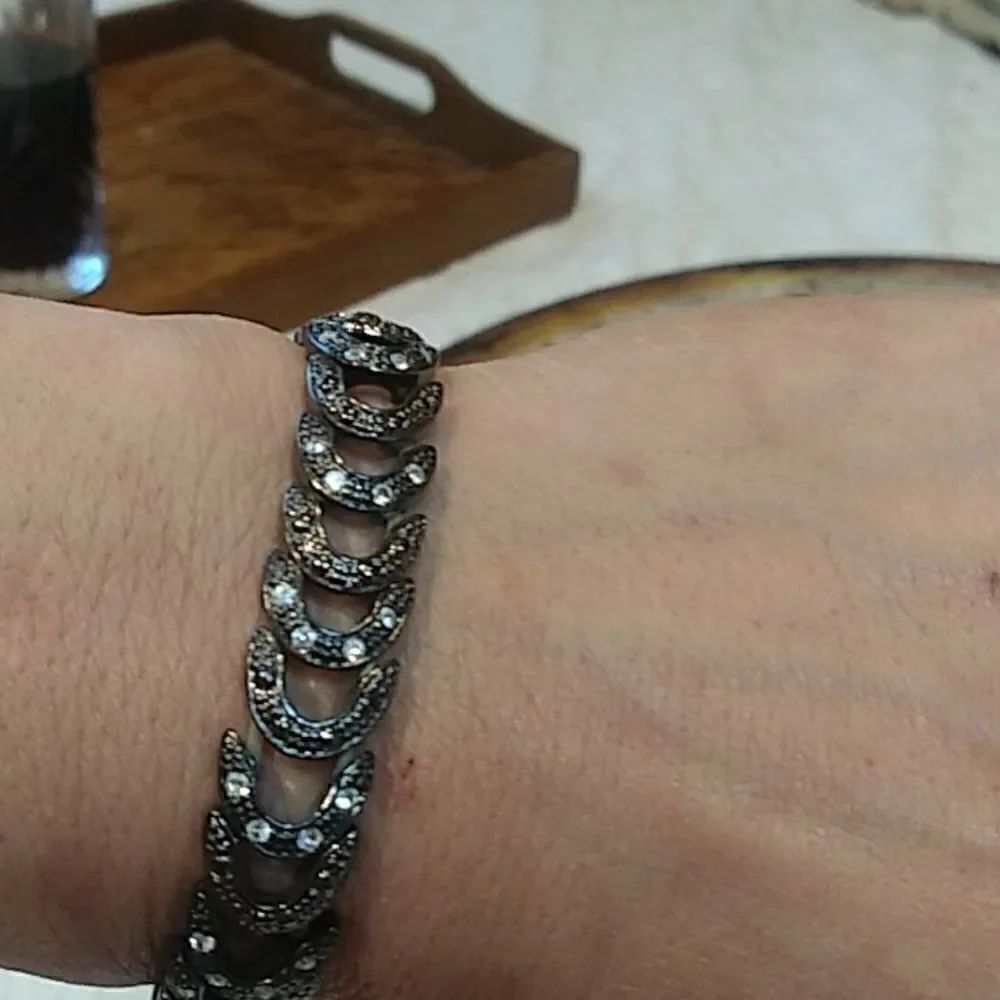 Bracelet    - Picture 4 of 6